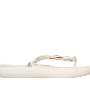 Relaxed Fit: Asana Luxe - Vibrant Beauty