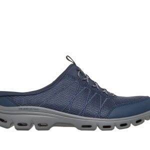 Relaxed Fit: Glide-Step Comfort