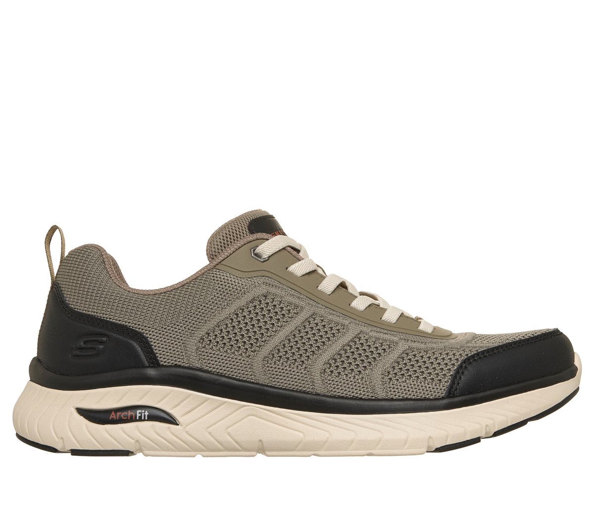 Relaxed Fit: Arch Fit Crosser - Esmond